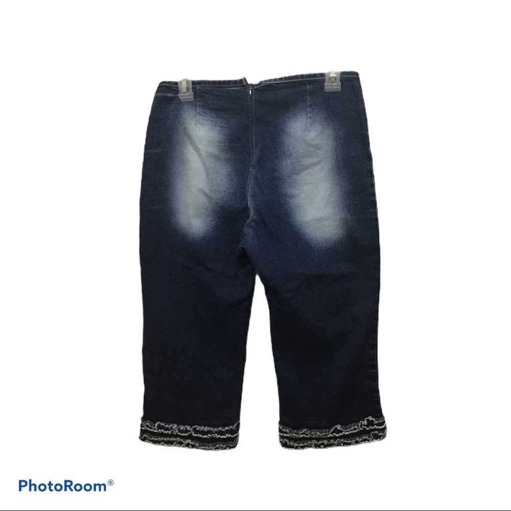 Joy Jeans Ruffle Capris - Picture 3 of 7